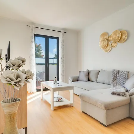 Apartment Estefania By Atlantic *
